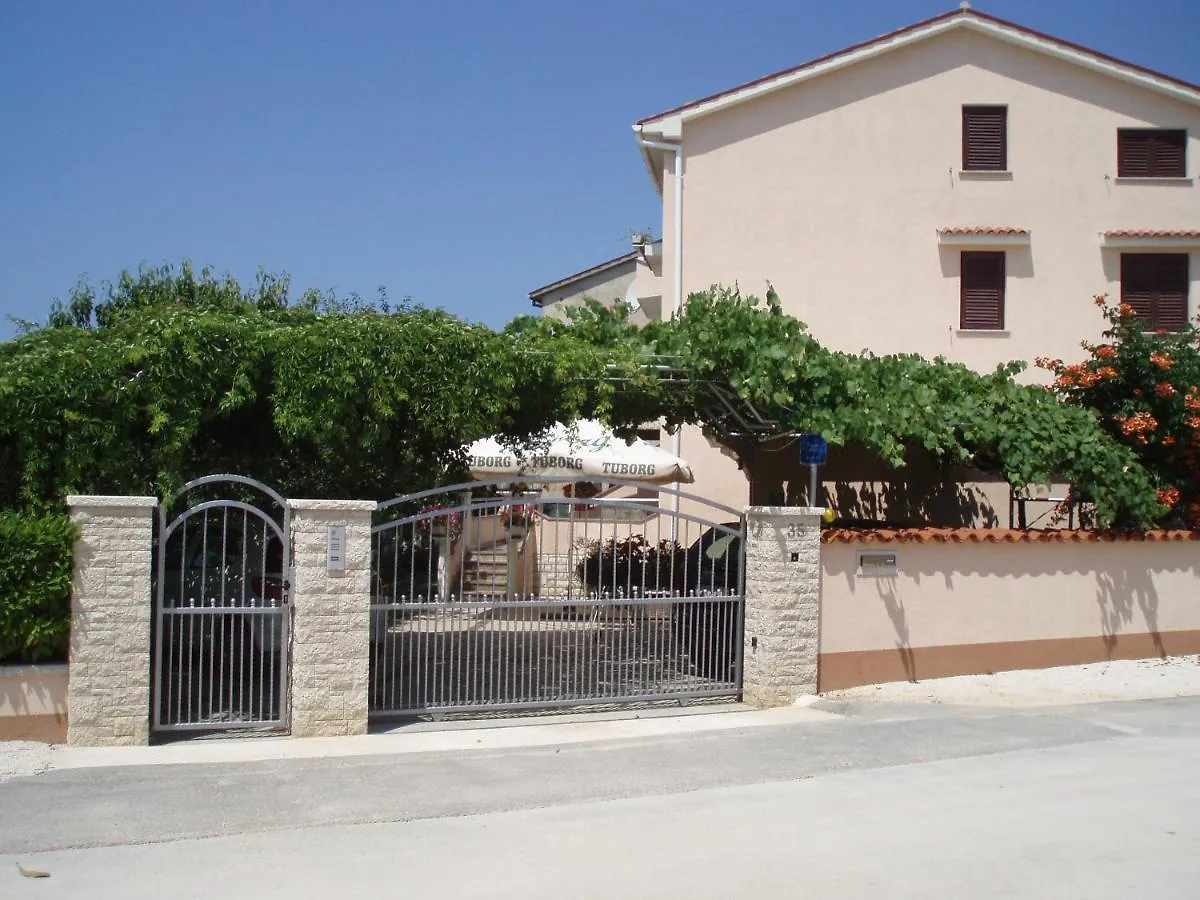 Haus Milan Ap 1 Apartment Fazana